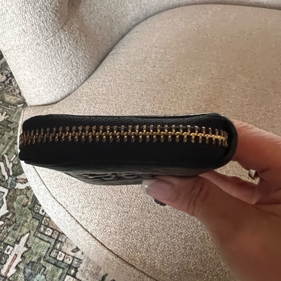 Small Tory Burch wallet and key holder - Picture 4 of 8